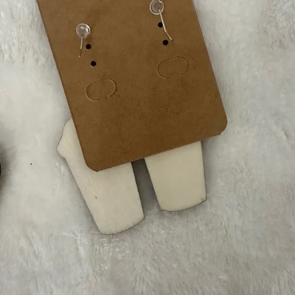 Gorgeous Earring Bundle - Picture 5 of 10